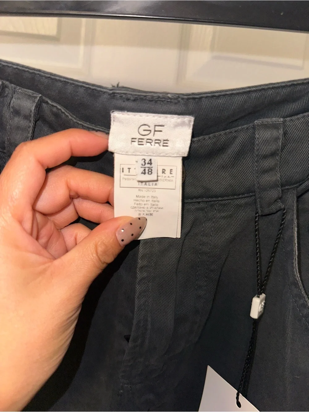 Gianfranco Ferré Black stretchy Cargo Pants with Zip Details